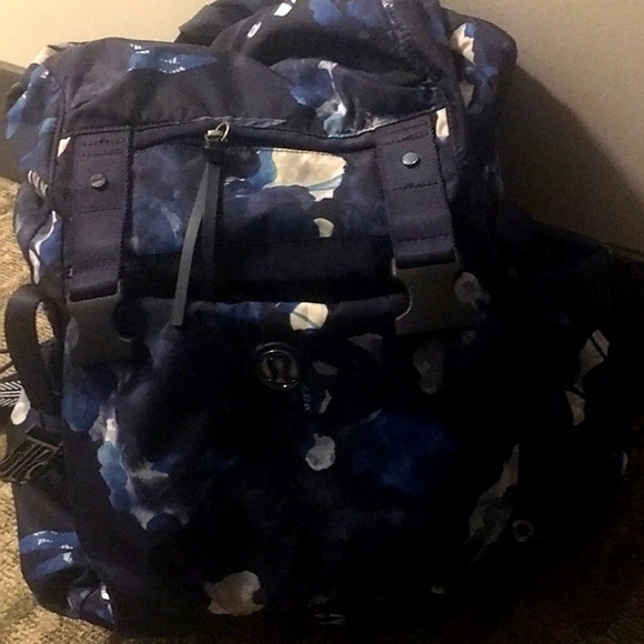 lululemon cross body bag black All Night Festival Crossbody Micro Belt 2L boy backpacks Color:Green Pumpkin Chart CAKE Ösa+ body delivers plenty of